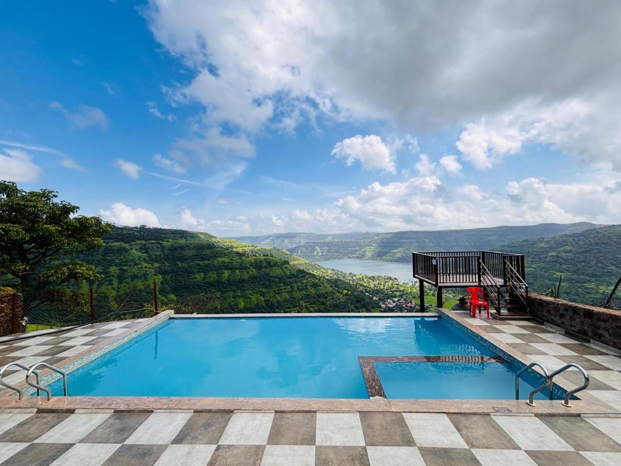 Paramount 3 Ac Bedrooms Hall Garden With Lake View Панчгані Екстер'єр фото